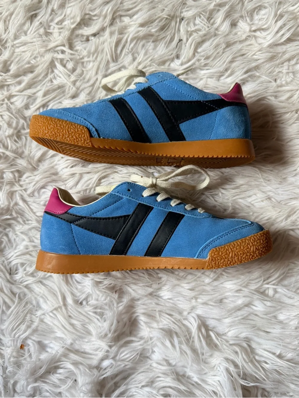 Gola elan sneaker Santorini blue and pink size 5